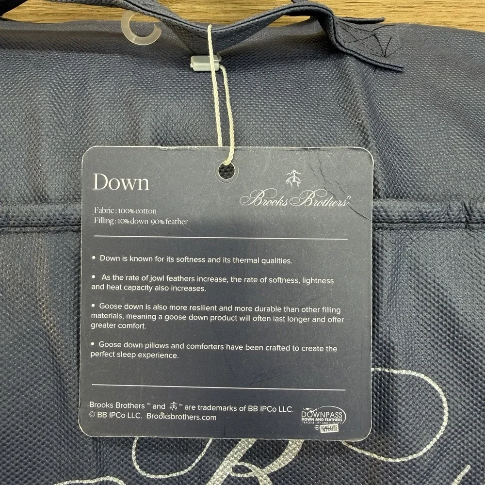 BROOKS BROTHERS WHITE Cotton Luxury European Goose Down/Feather QUEEN Comforter
